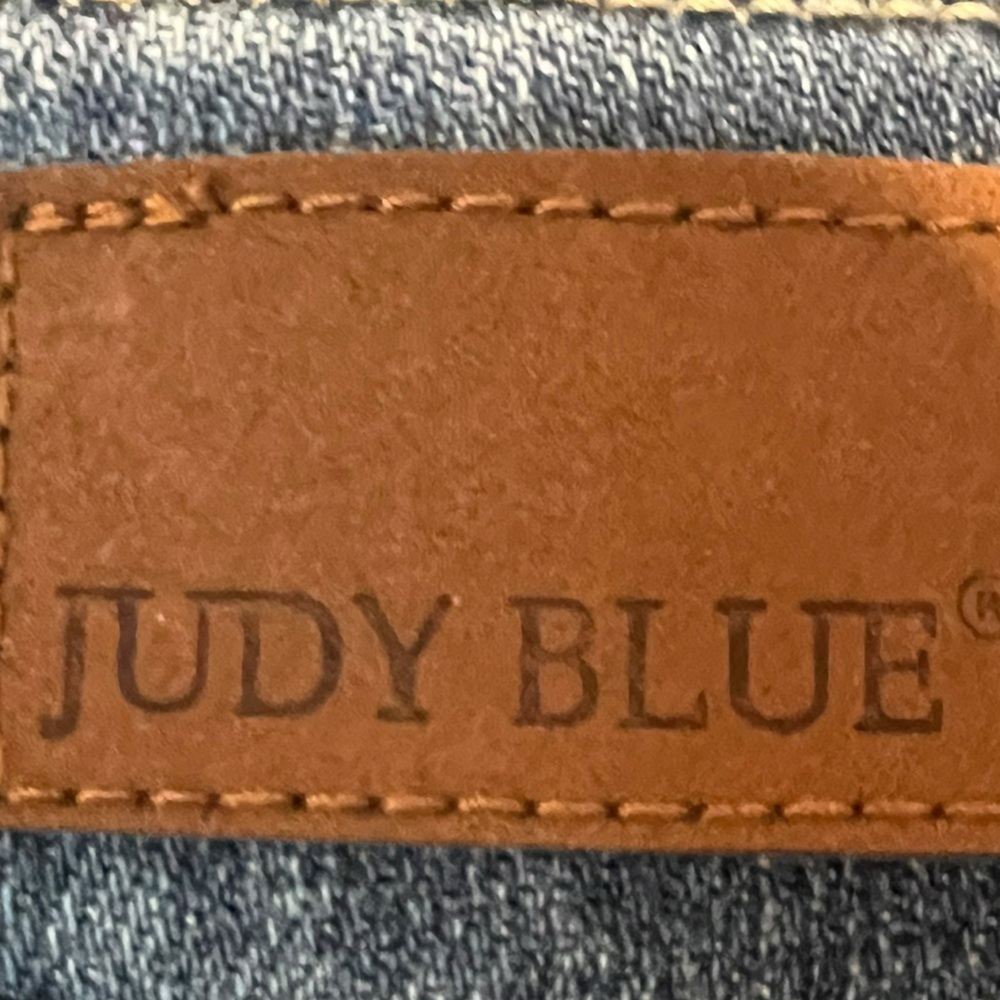 Judy Blue size  20W in excellent condition. - Picture 8 of 11